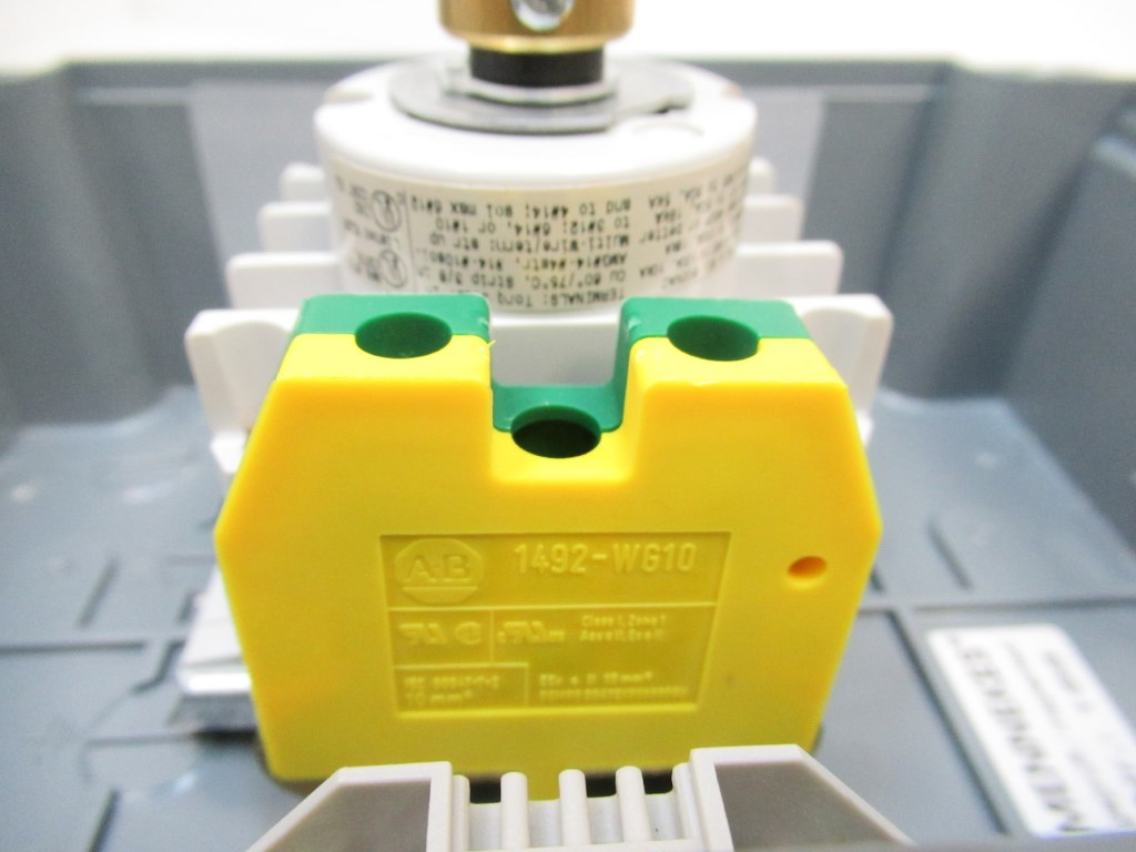 Eaton Corporation Arrow Hart AH30-MS1B Manual Disconnect - PCM SURPLUS